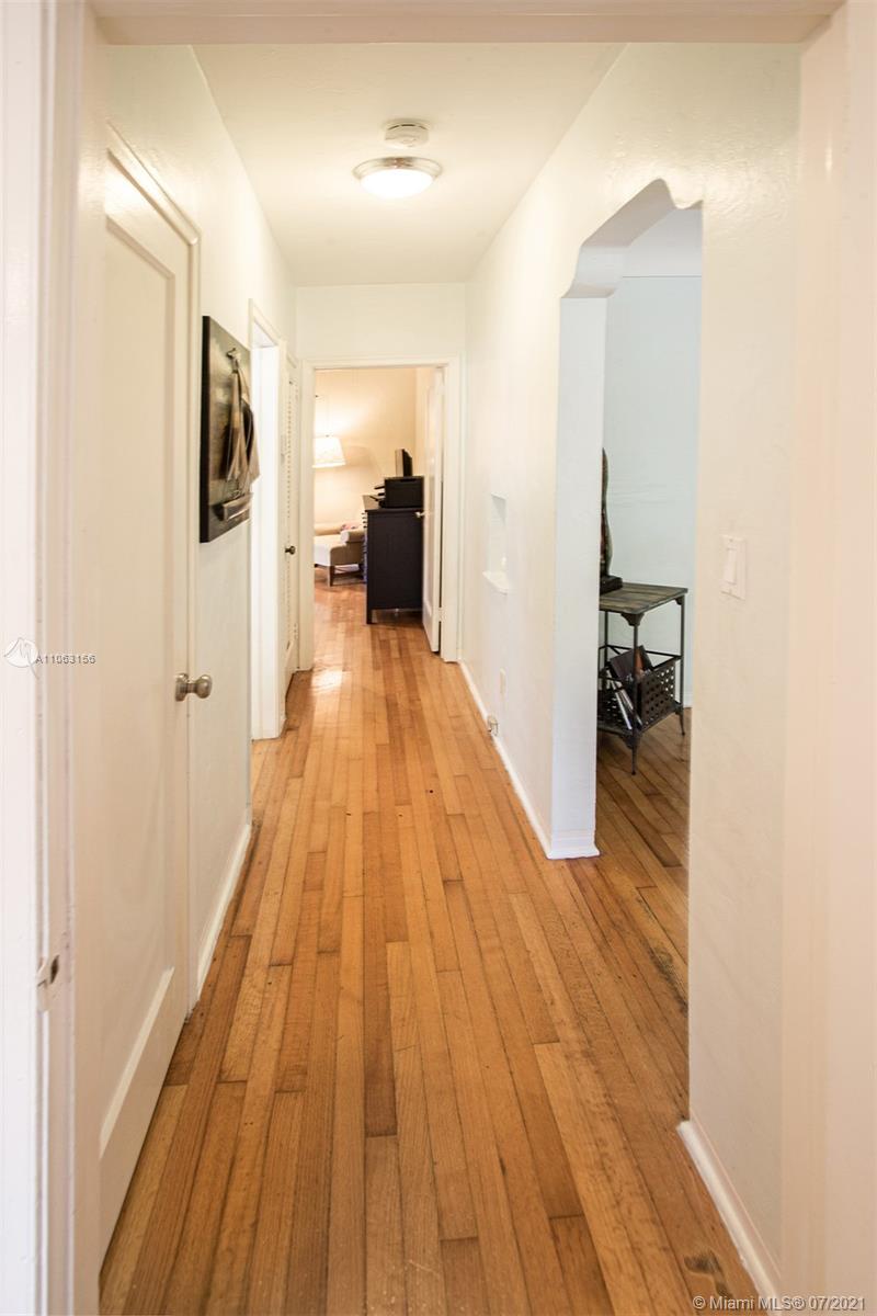 120 Southwest 25th Road Miami, FL 33129 - Photo 26 of 33