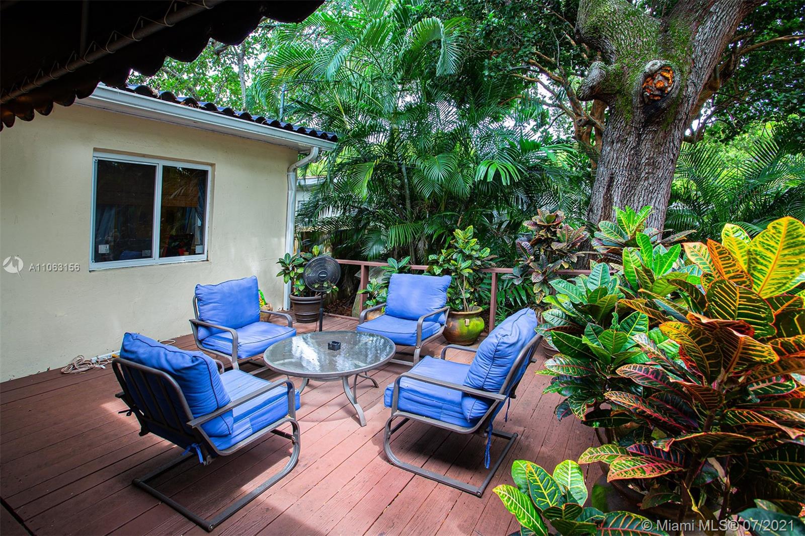 120 Southwest 25th Road Miami, FL 33129 - Photo 28 of 33