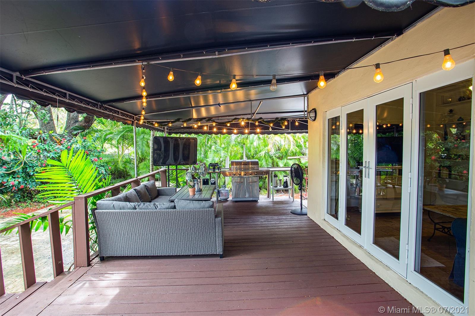 120 Southwest 25th Road Miami, FL 33129 - Photo 29 of 33
