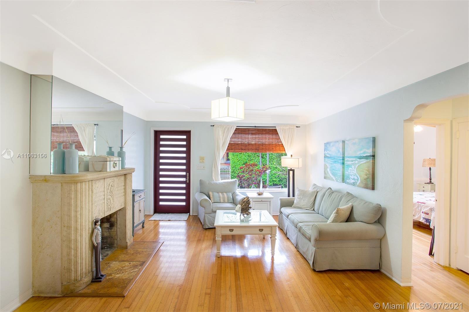 120 Southwest 25th Road Miami, FL 33129 - Photo 5 of 33