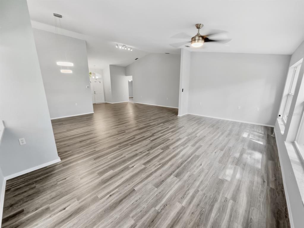 5930 Precious View Court New Port Richey, FL 34655 - Photo 15 of 50