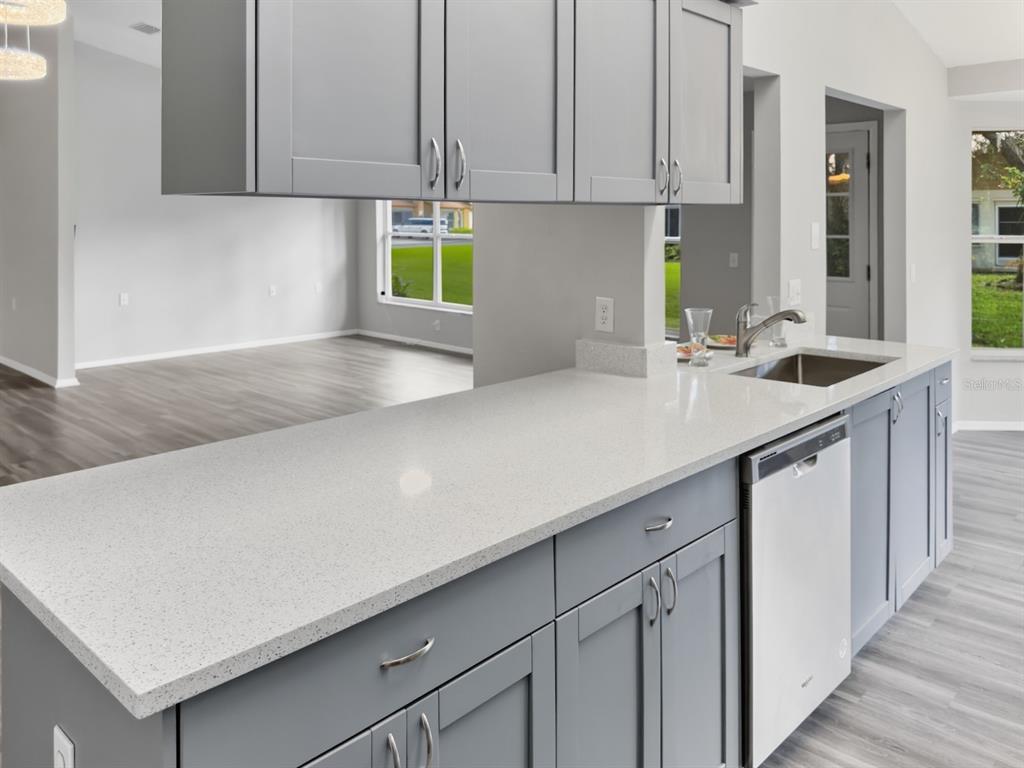 5930 Precious View Court New Port Richey, FL 34655 - Photo 23 of 50