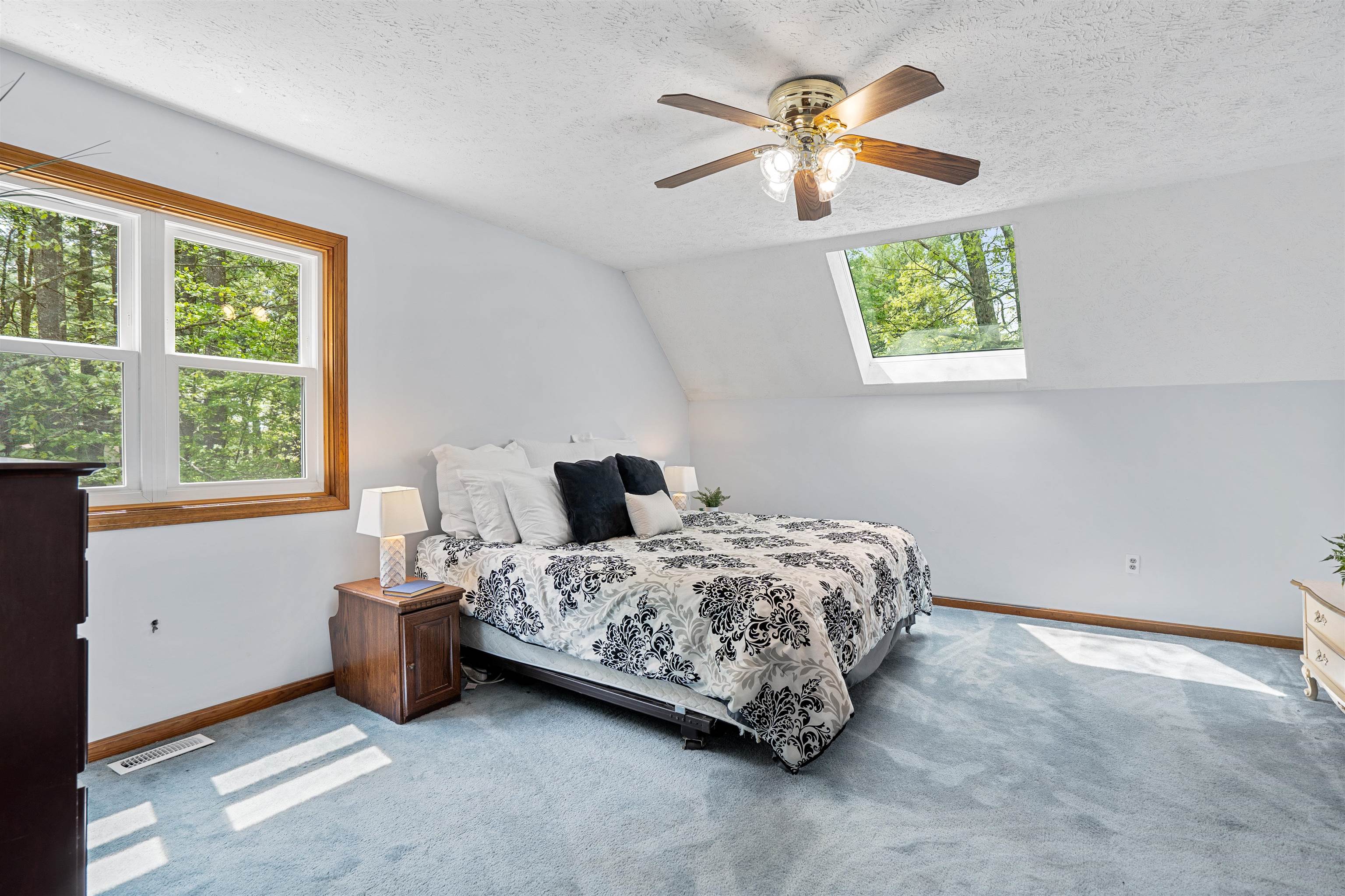 496 Boston Post Road Amherst, NH 03031 - Photo 18 of 31