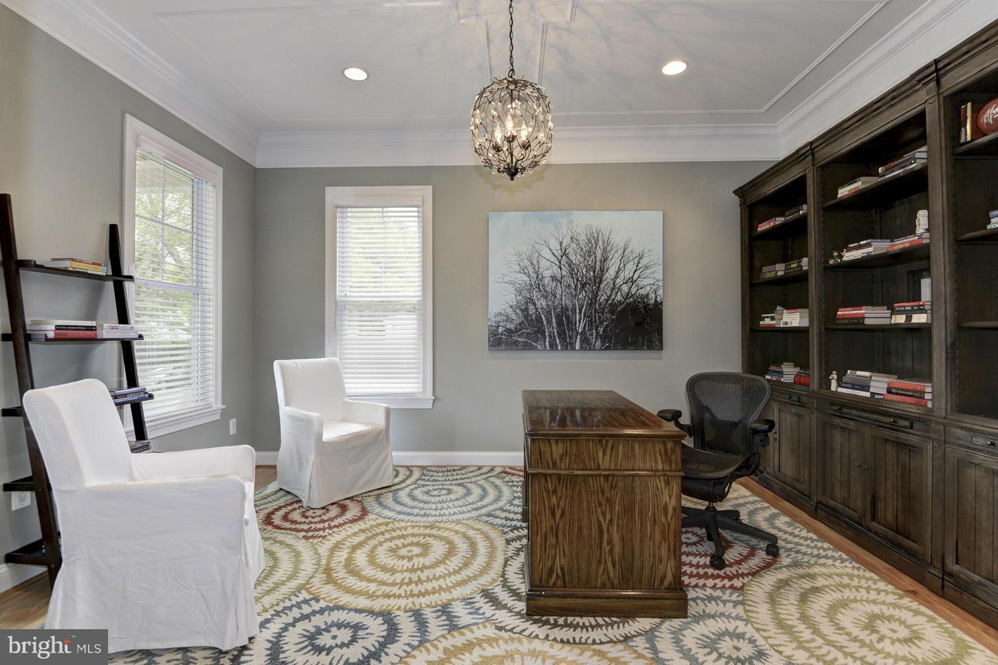 4805 Edgefield Road Bethesda, MD 20814 - Photo 13 of 30 Interior (General)