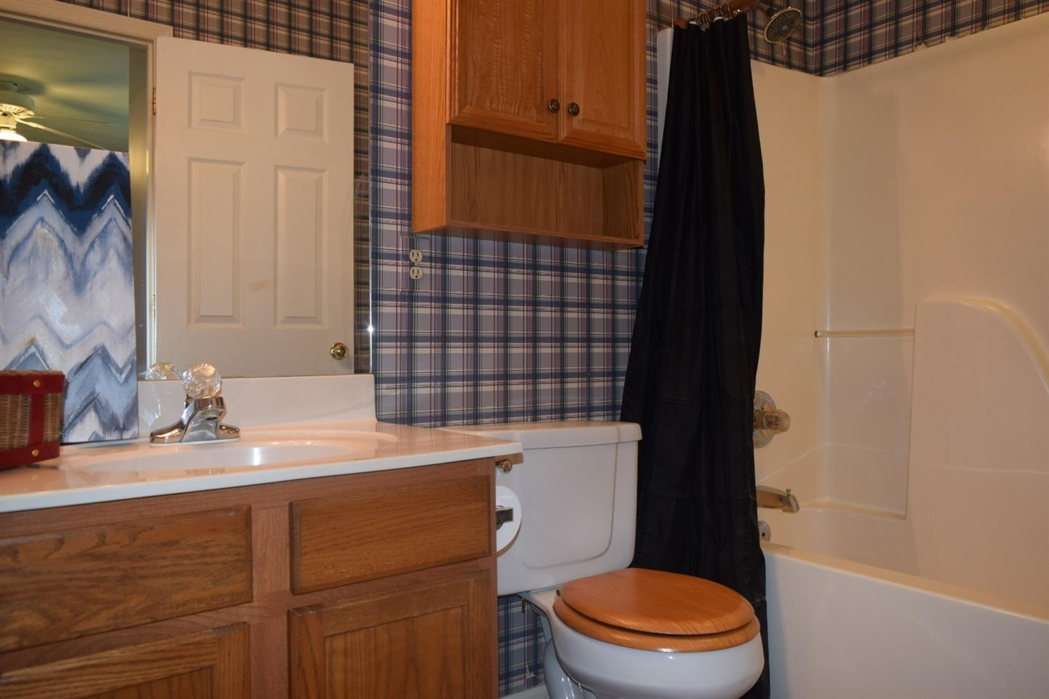 104 Pleasant Ridge Way Lexington, KY 40509 - Photo 27 of 46 Master Bathroom
