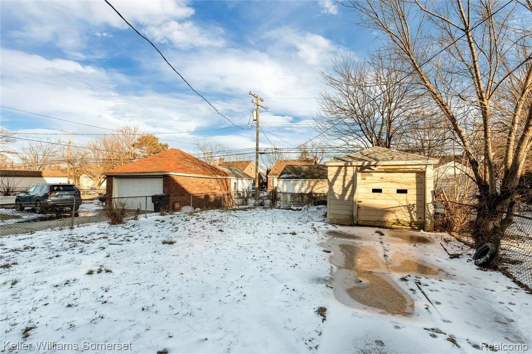 12620 Riad Street Detroit, MI 48224 - Photo 31 of 36 12620 Riad St Detroit MI 48224-large-001-33-12620 Riad Street Detroit-1500x1000-72dpi.jpg