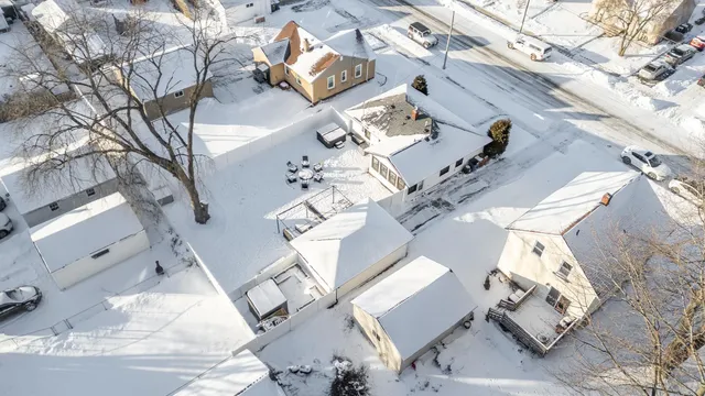 $224,900 | 913 Jefferson Street, Menasha, WI 54952