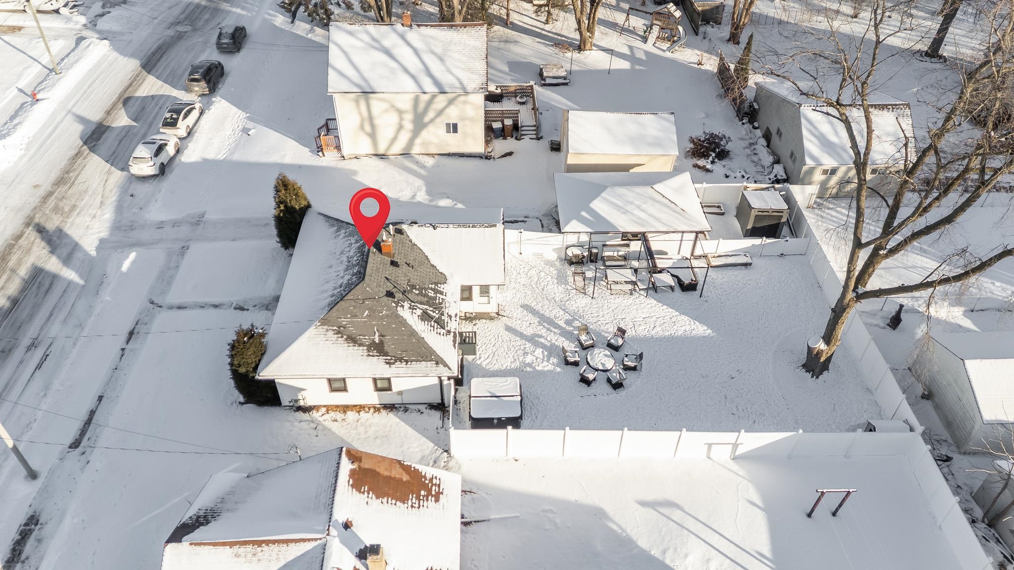 913 Jefferson Street Menasha, WI 54952 - Photo 2 of 15