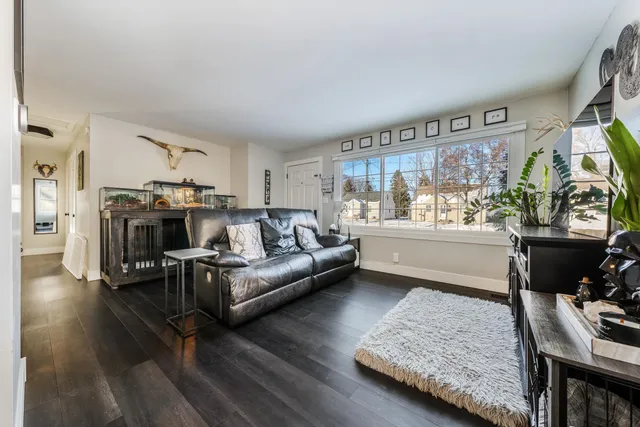 $224,900 | 913 Jefferson Street, Menasha, WI 54952