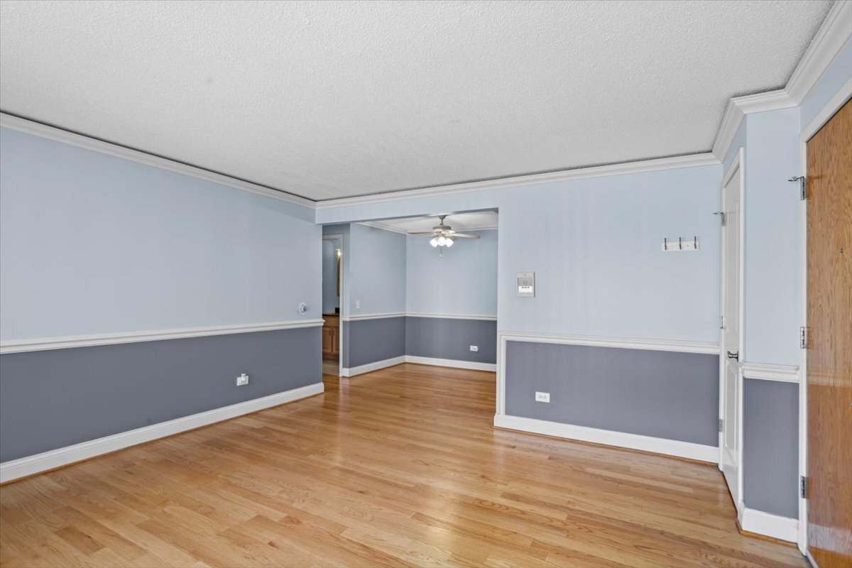 4931 North East River Road, Unit 2A Norridge, IL 60706 - Photo 2 of 10