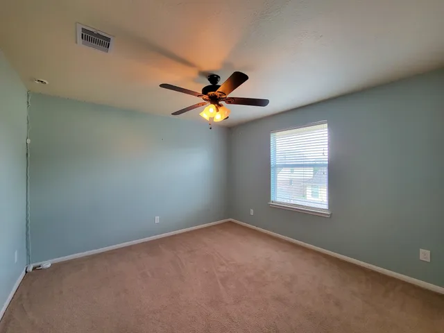 $2,900 | 805 Arlington Pointe Drive, League City, TX 77573