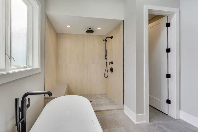 $1,399,000 | 3929 North Francisco Avenue, Chicago, IL 60618