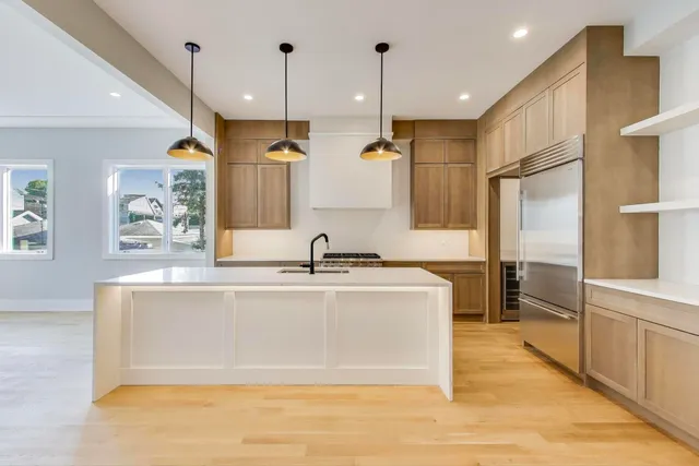 $1,399,000 | 3929 North Francisco Avenue, Chicago, IL 60618