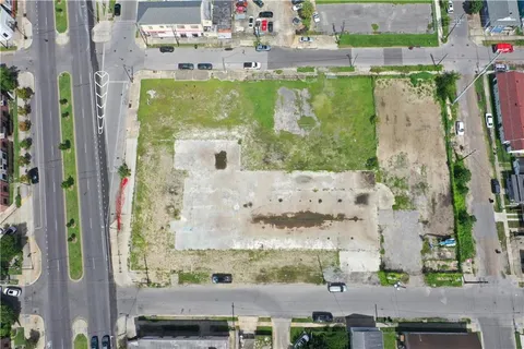 $3,900,000 | 3101 Tulane Avenue, New Orleans, LA 70119