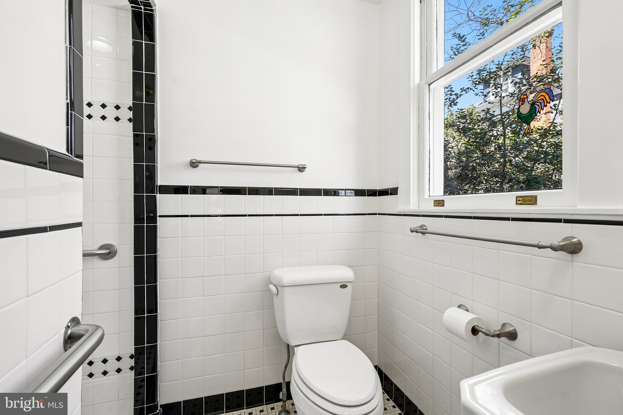 7212 Blair Road Northwest Washington, DC 20012 - Photo 21 of 55 En-Suite Bathroom