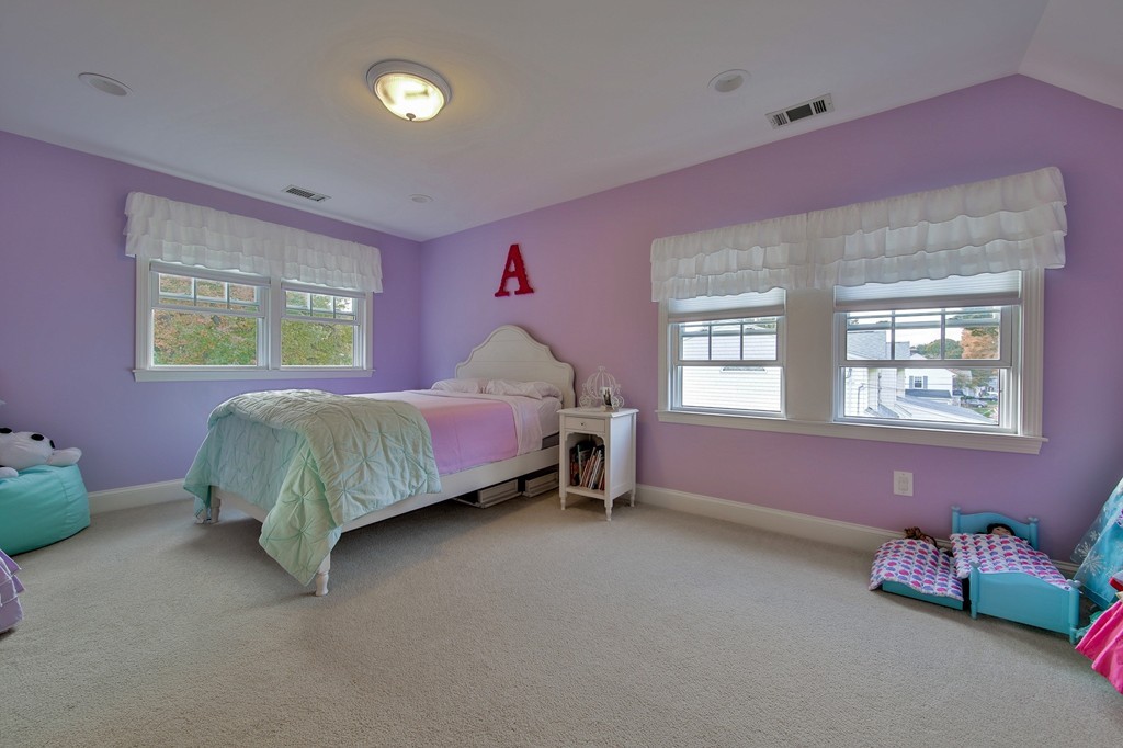 11 Pembrook Road North Andover, MA 01845 - Photo 21 of 29 Gallery Image 21