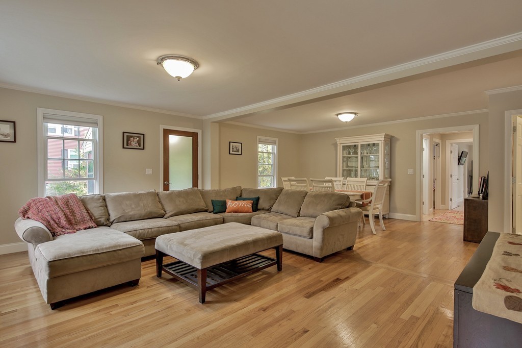 11 Pembrook Road North Andover, MA 01845 - Photo 10 of 29 Gallery Image 10