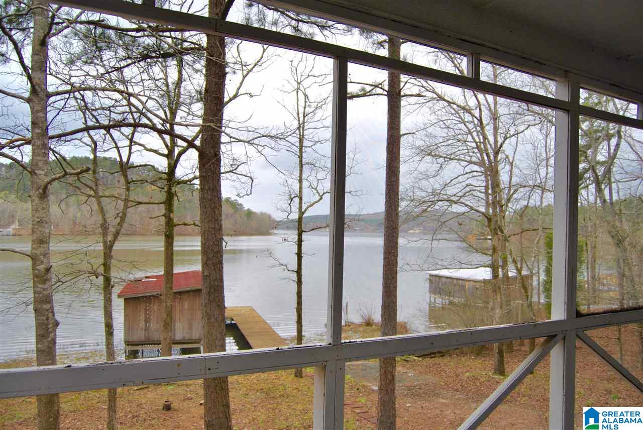 1687 Lands End Road Sylacauga, AL 35151 - Photo 9 of 24
