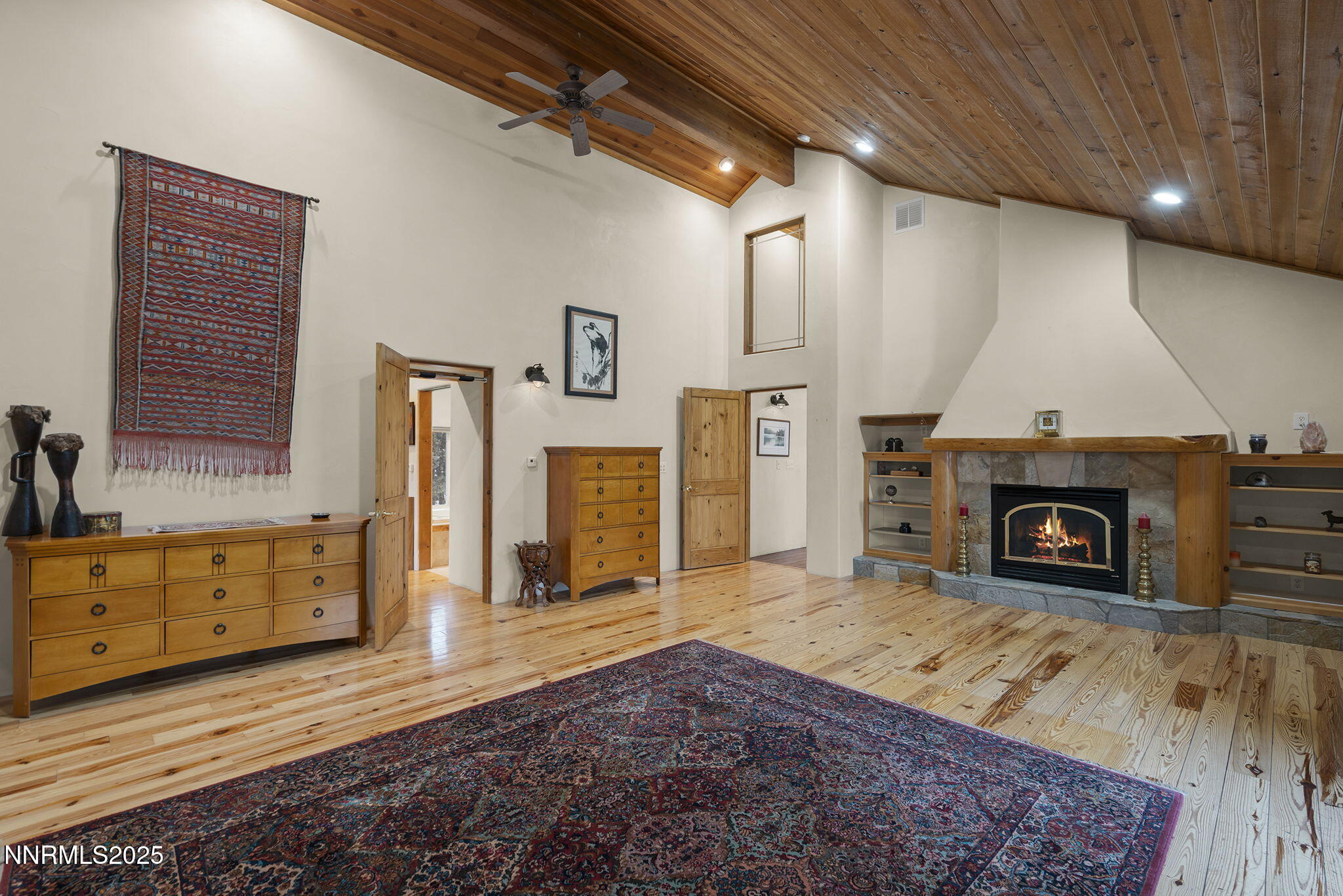 1610 Combination Road Reno, NV 89521 - Photo 26 of 64 a spacious bedroom with a bed and a dresser