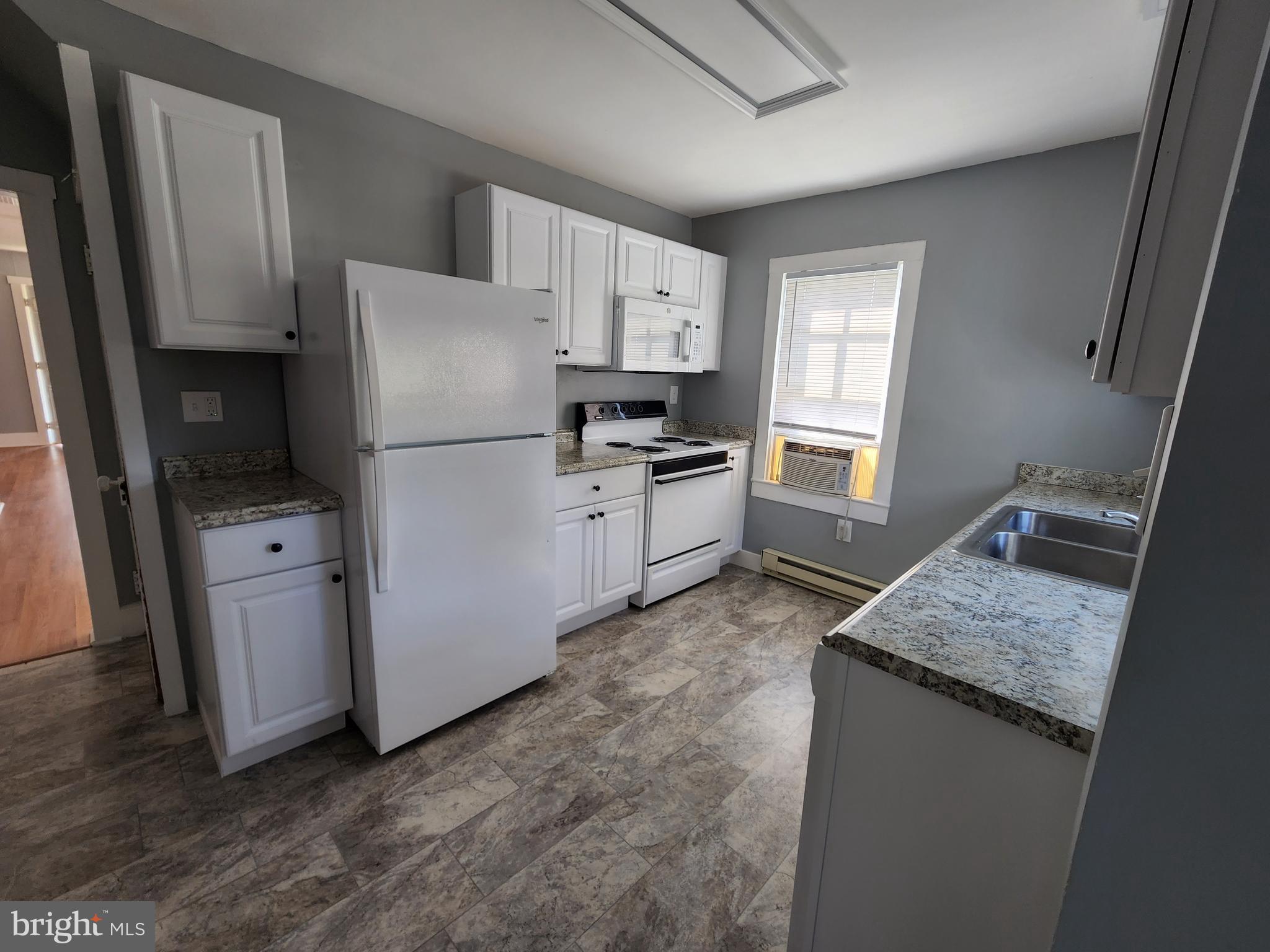 105 North George Street Ranson, WV 25438 - Photo 4 of 12