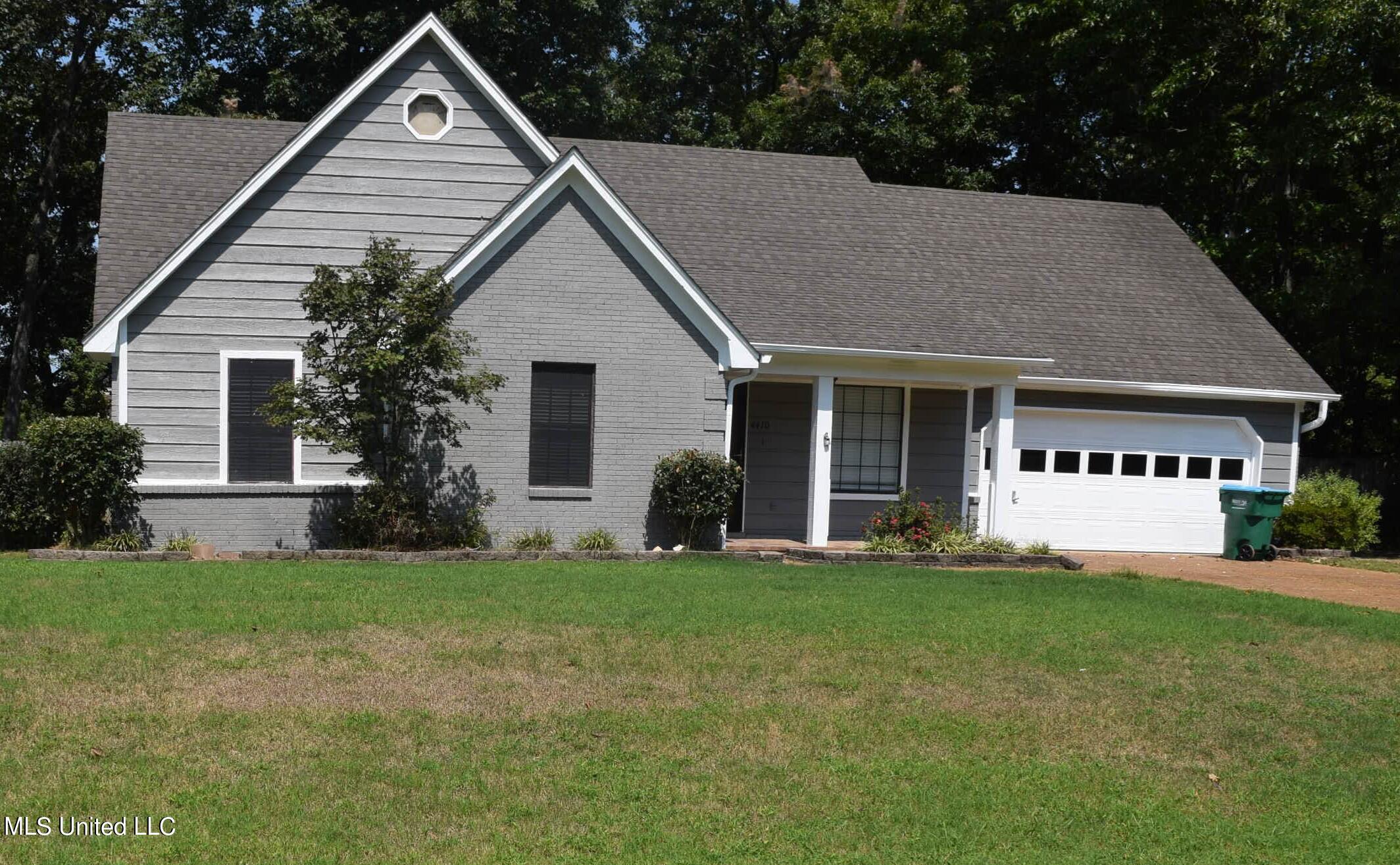 4410 Huron Road Nesbit, MS 38651 - Photo 1 of 21 Front