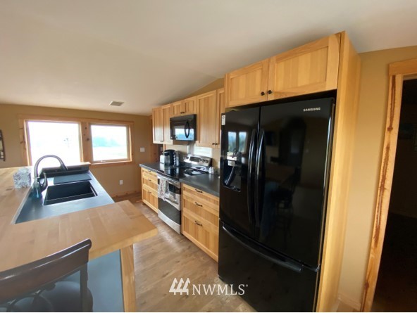6833 Hawk Ridge Drive Ferndale, WA 98248 - Photo 9 of 40 Gallery Image 9