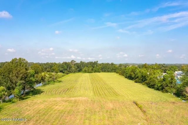 $800,000 | 4400 Highway 27, Sulphur, LA 70665