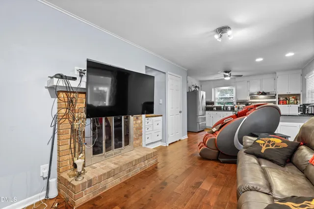 $605,900 | 5904 Deblyn Avenue, Raleigh, NC 27612