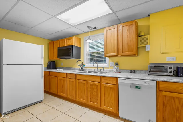 $605,900 | 5904 Deblyn Avenue, Raleigh, NC 27612