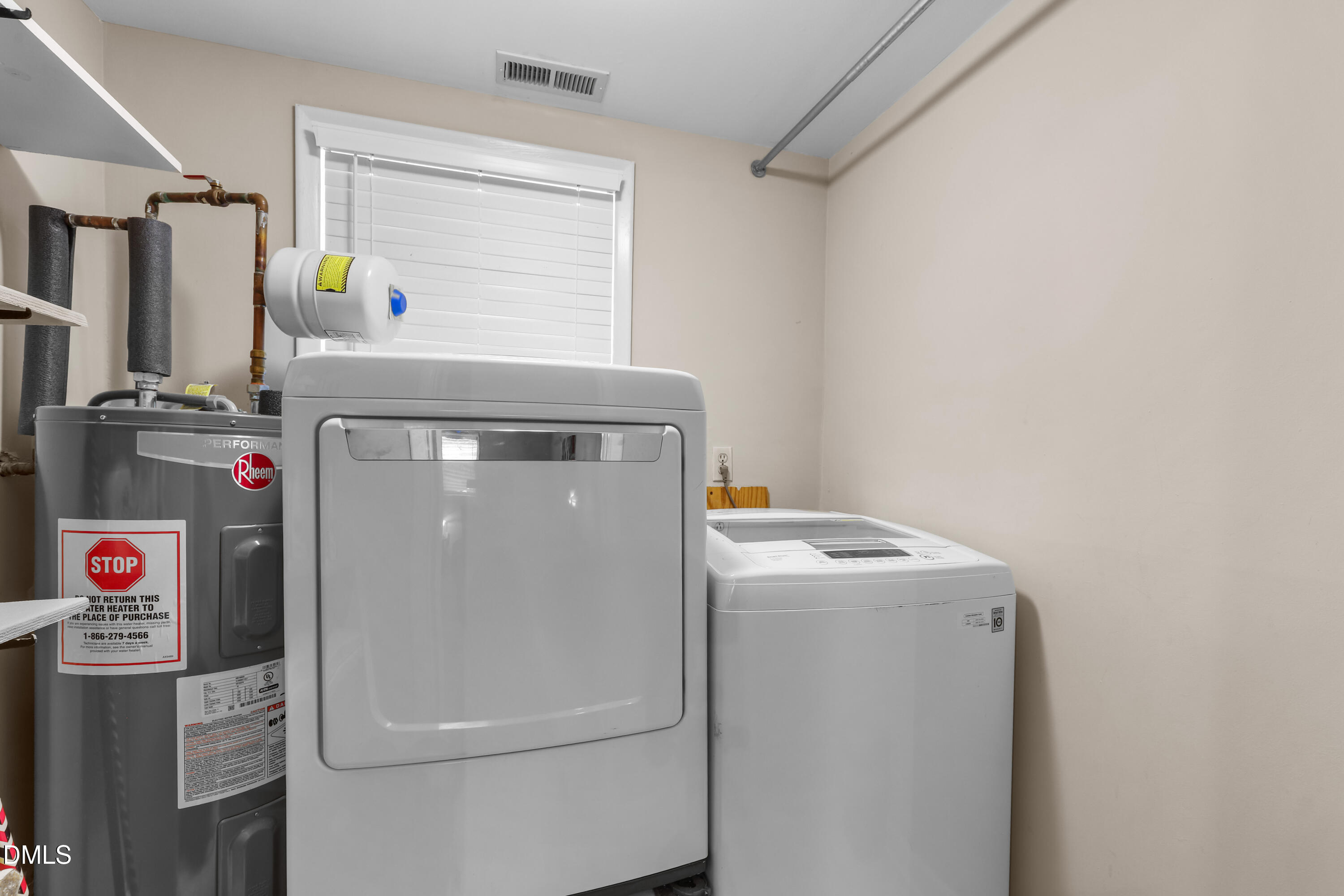 5904 Deblyn Avenue Raleigh, NC 27612 - Photo 33 of 41 33