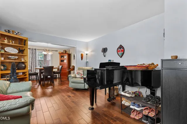 $605,900 | 5904 Deblyn Avenue, Raleigh, NC 27612