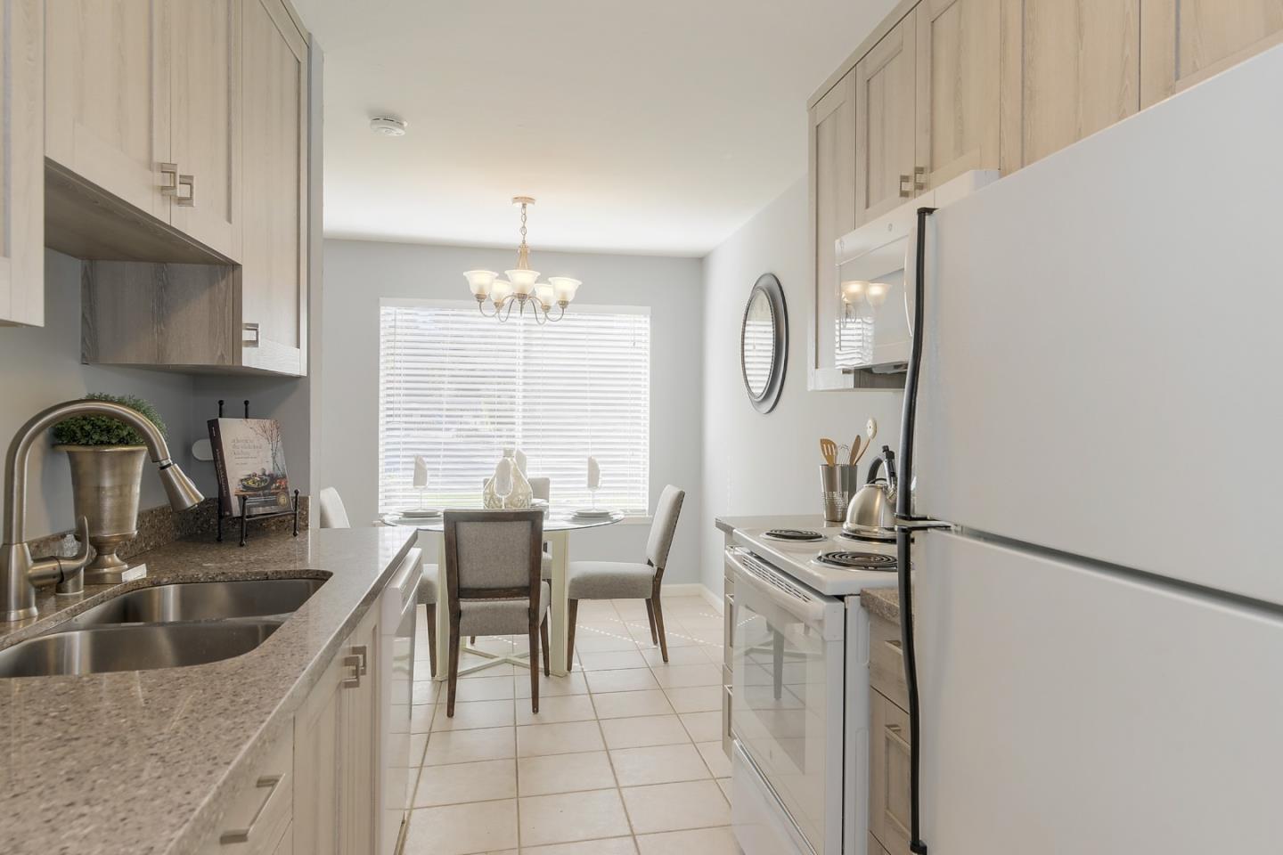 100 East Middlefield Road, Unit 4A Mountain View, CA 94043 - Photo 3 of 19 Gallery Image 3