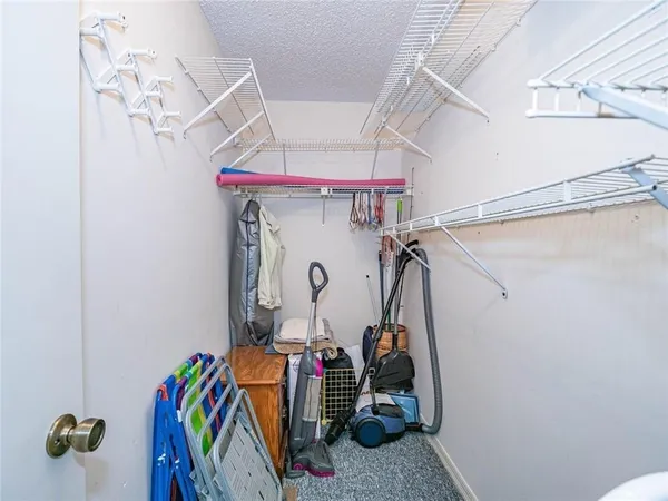 $1,800 | 385 Grove Isle Circle, Unit 385, Vero Beach, FL 32962