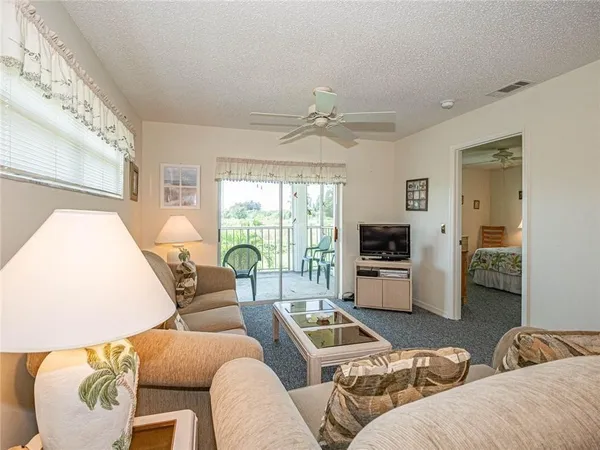 $1,800 | 385 Grove Isle Circle, Unit 385, Vero Beach, FL 32962