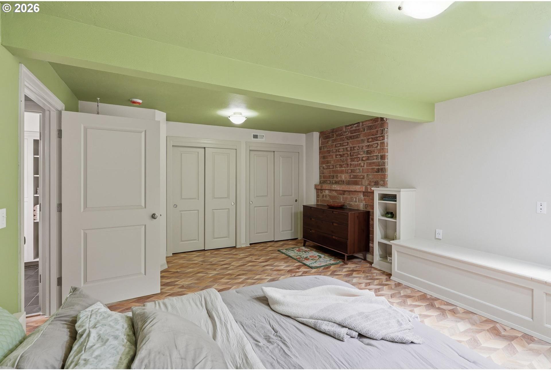 7325 Southeast Barbara Welch Road Portland, OR 97236 - Photo 21 of 37 Gallery Image 21