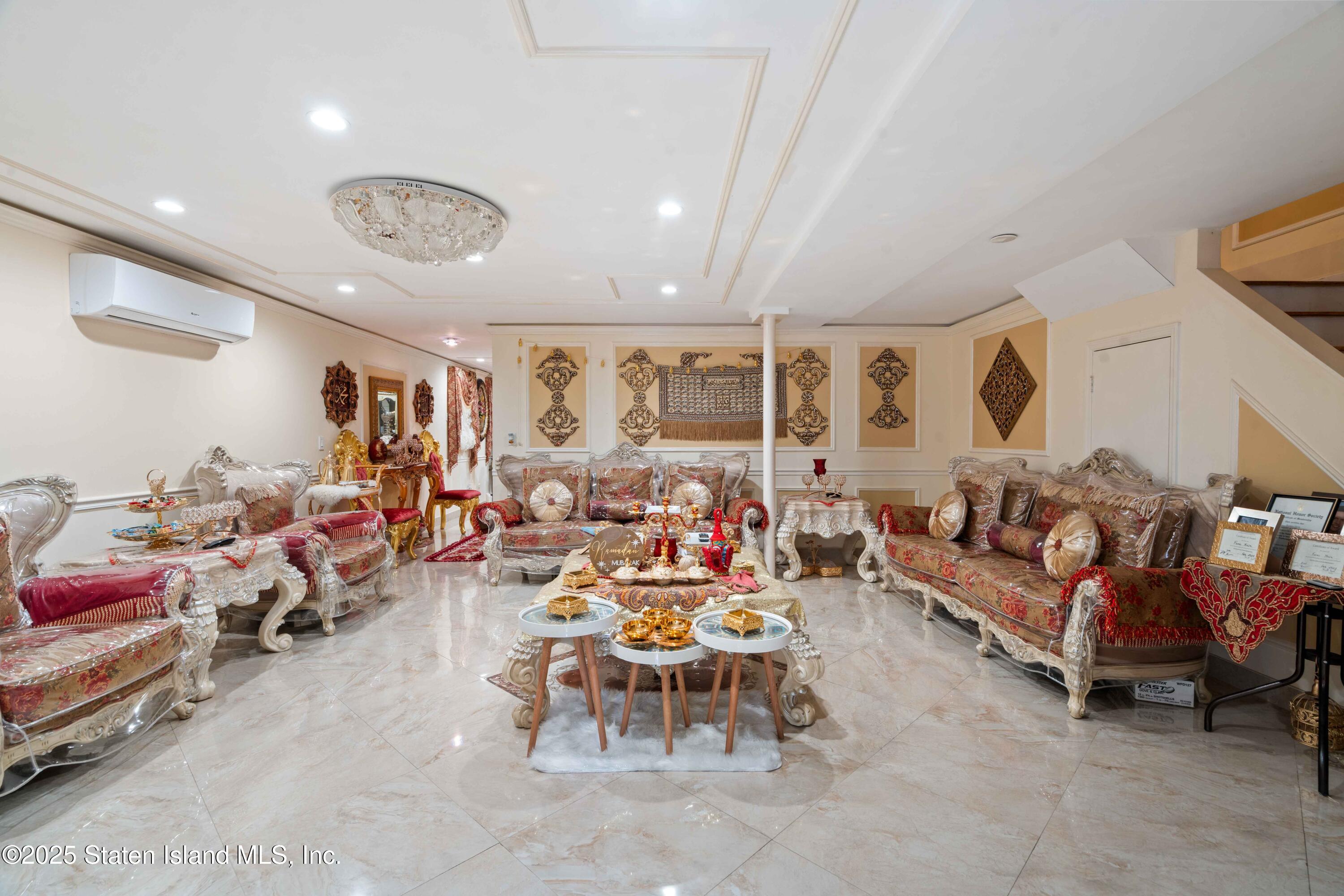 287 Rensselaer Avenue Staten Island, NY 10312 - Photo 29 of 35 a very nice looking living room with furniture