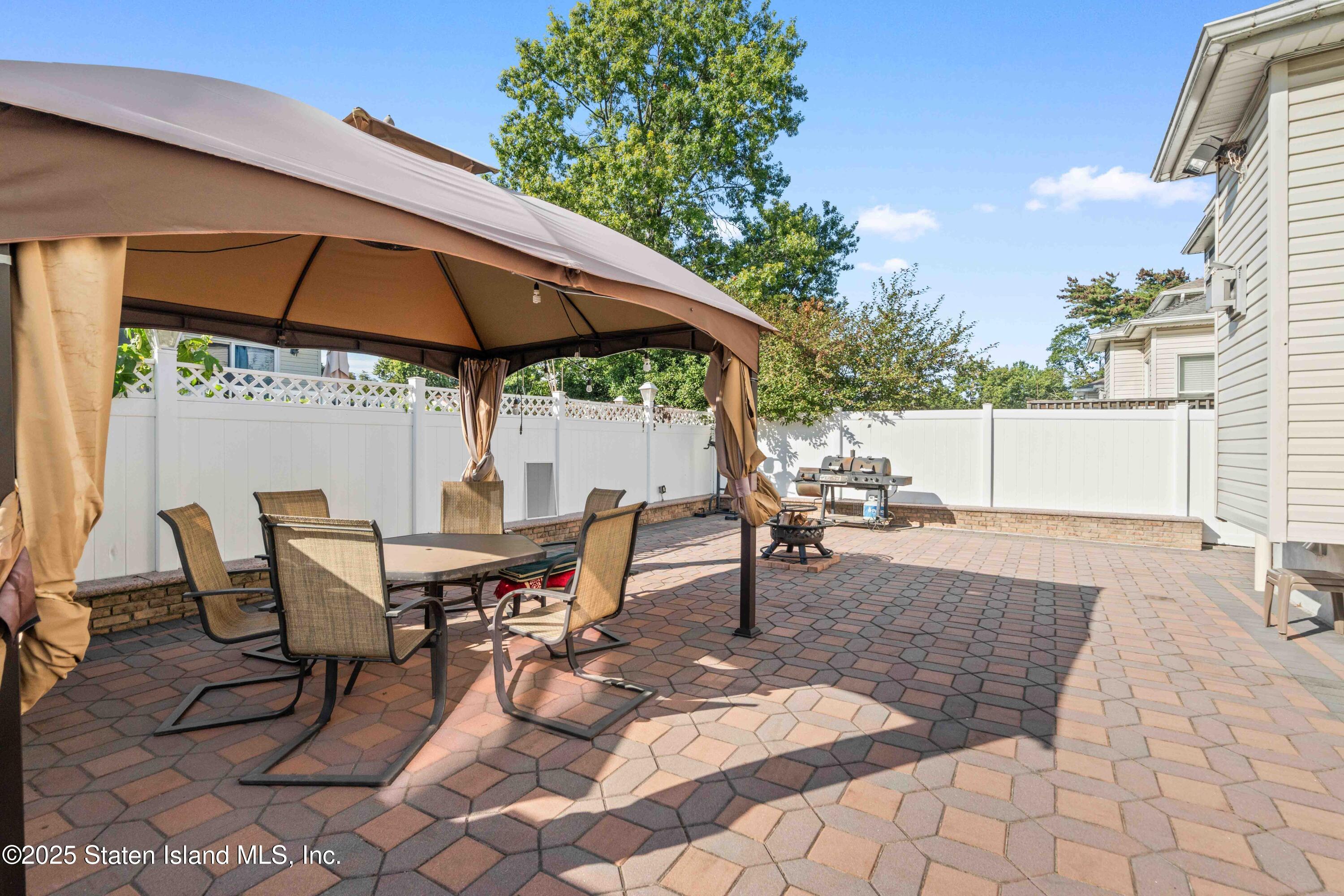 287 Rensselaer Avenue Staten Island, NY 10312 - Photo 7 of 35 a view of outdoor space yard and patio