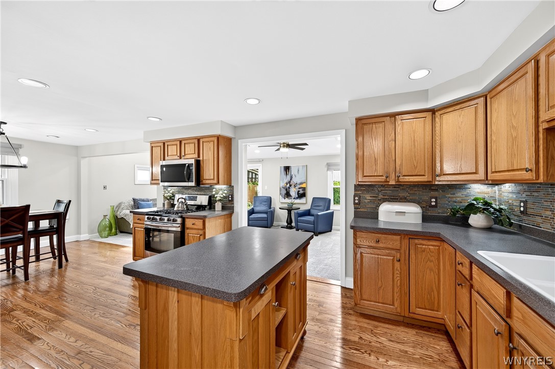 1882 Hopkins Road Amherst, NY 14068 - Photo 14 of 42