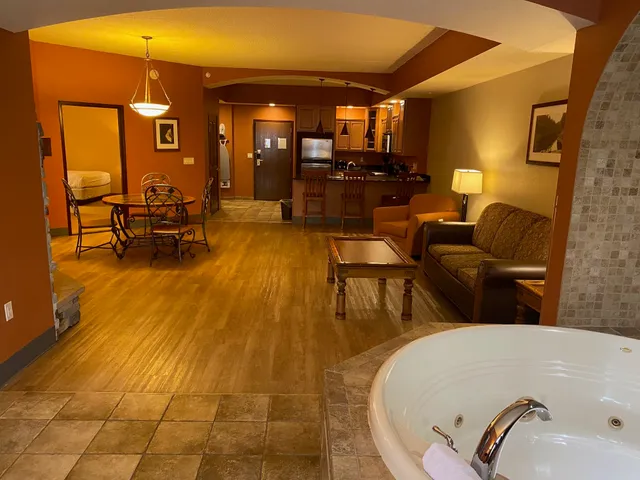 $159,500 | 2411 River, Unit 2208, Wisconsin Dells, WI 53965