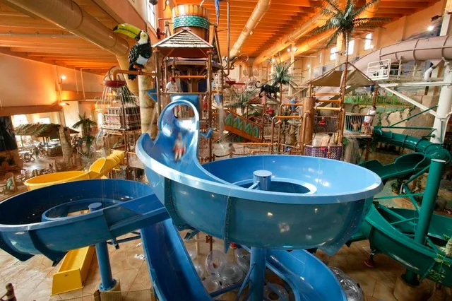 $159,500 | 2411 River, Unit 2208, Wisconsin Dells, WI 53965