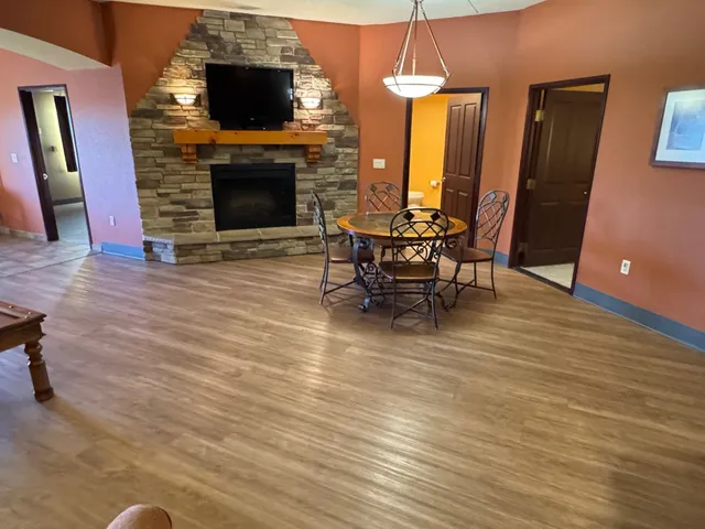 $159,500 | 2411 River, Unit 2208, Wisconsin Dells, WI 53965