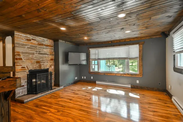 $299,999 | 3579 South Bend Road, Rockford, IL 61109