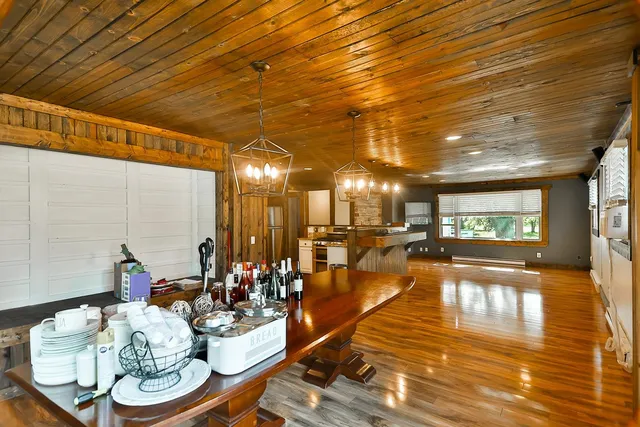 $299,999 | 3579 South Bend Road, Rockford, IL 61109