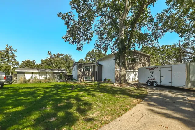 $299,999 | 3579 South Bend Road, Rockford, IL 61109