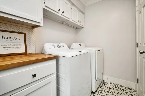 $219,900 | 6426 Kentwick Drive, Unit 24/4, Houston, TX 77084