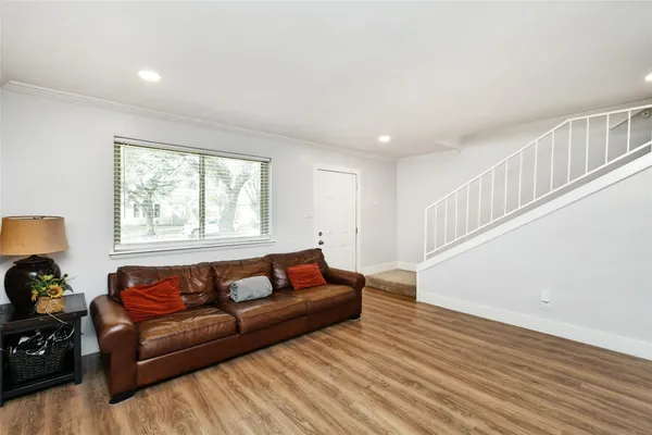 $219,900 | 6426 Kentwick Drive, Unit 24/4, Houston, TX 77084