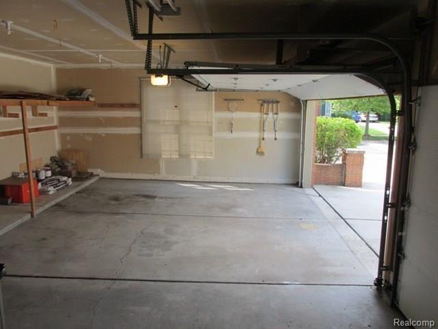 46451 Inverness Road Canton, MI 48188 - Photo 21 of 75