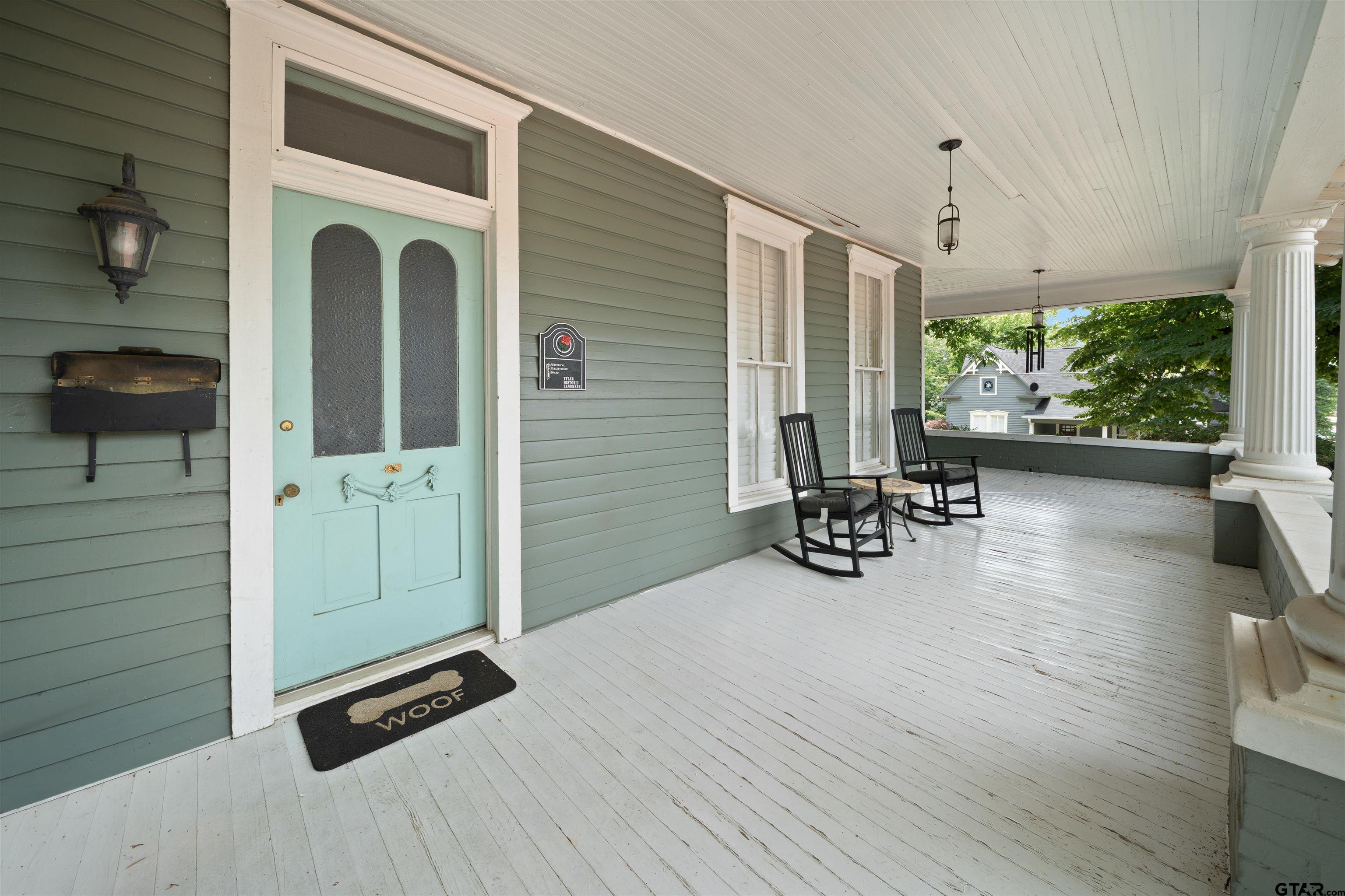 526 West Houston Street Tyler, TX 75702 - Photo 2 of 40