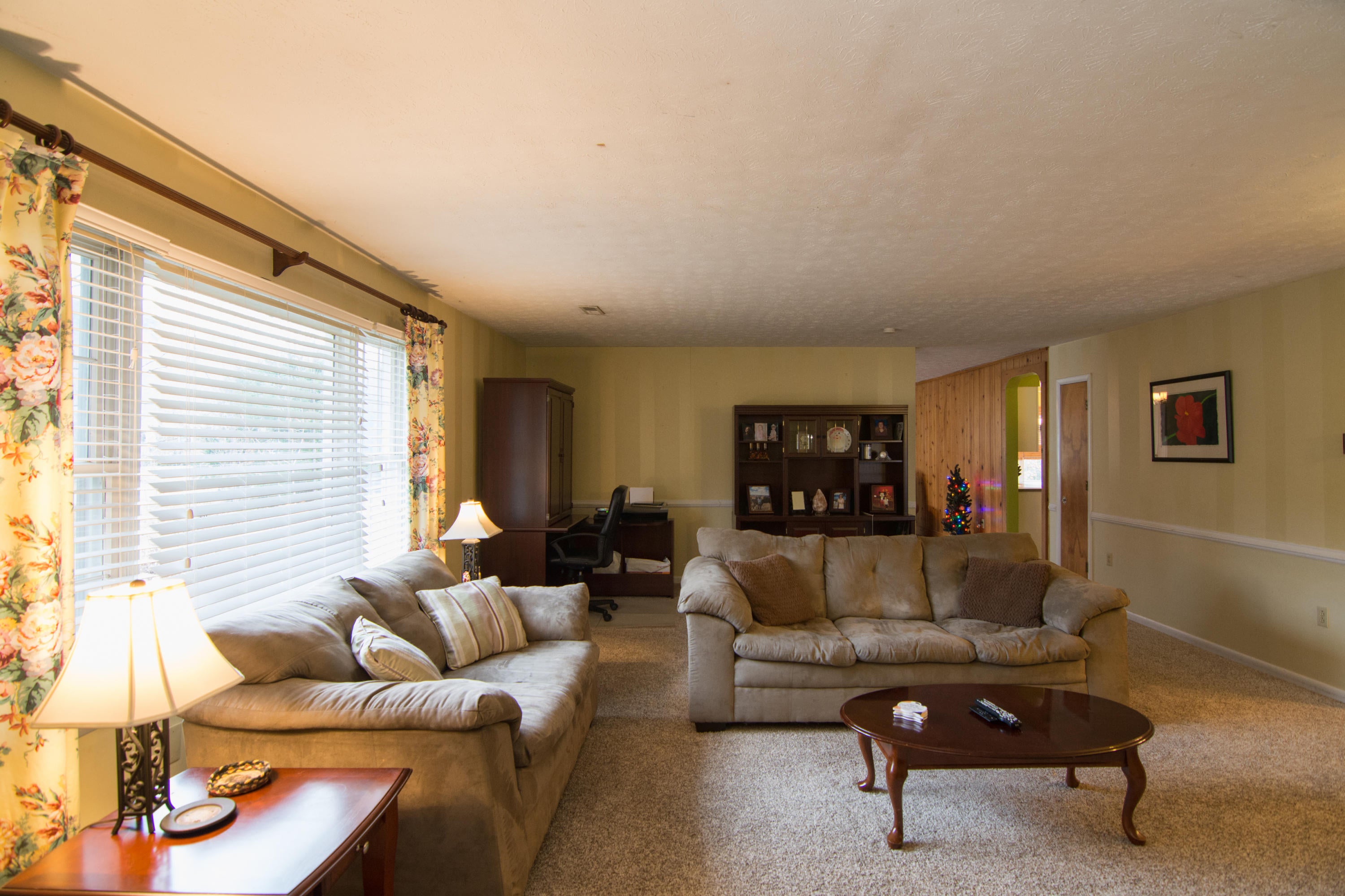 547 Rowan Road White Sulphur Springs, WV 24986 - Photo 15 of 58 Gallery Image 15