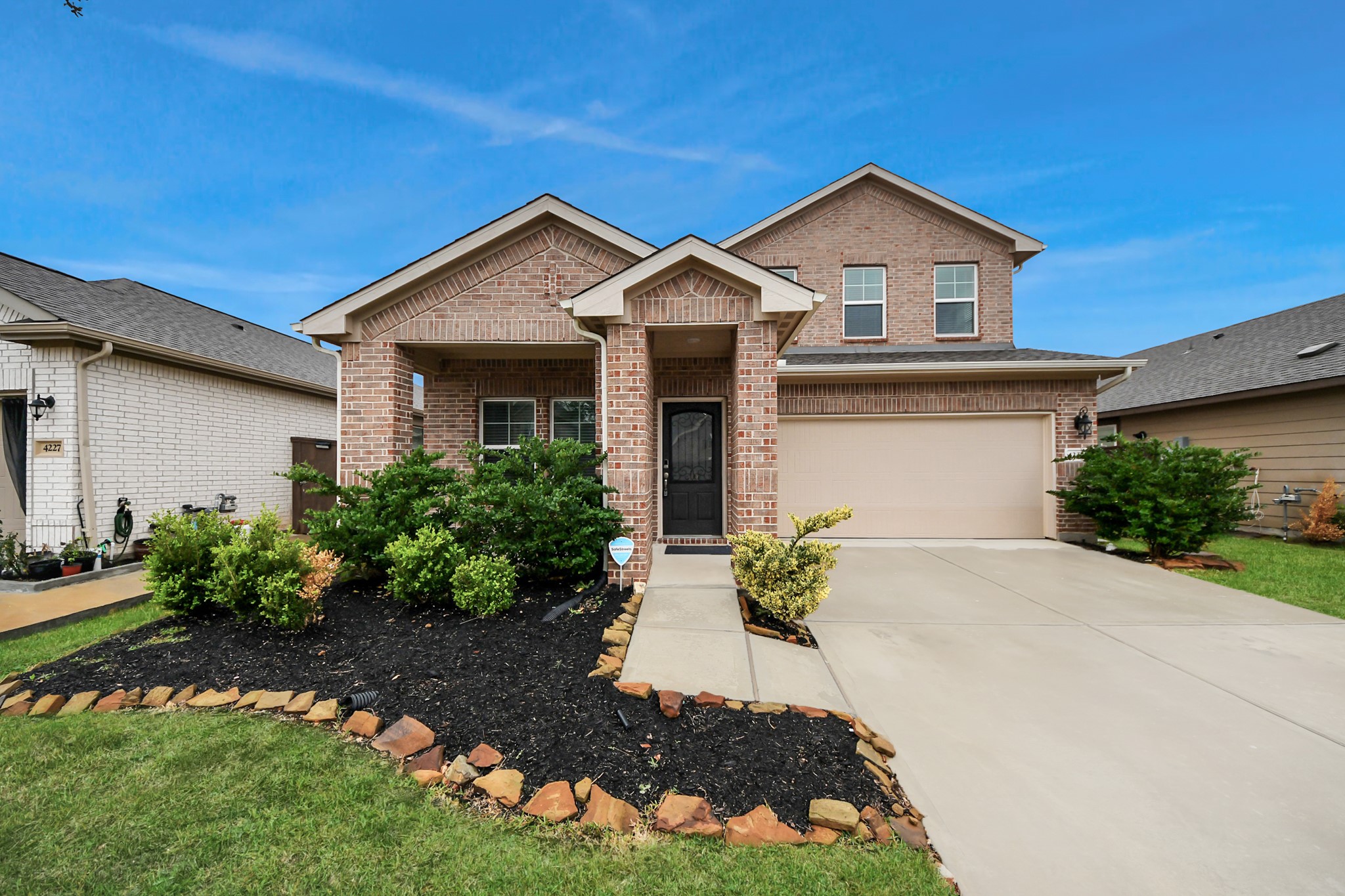 4231 Reese Ravine Lane Katy, TX 77493 - Photo 2 of 17